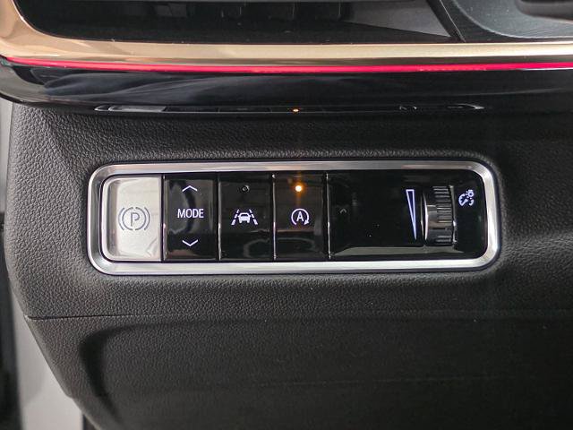 Used 2024 Buick Envision Avenir AWD/4WD image 26