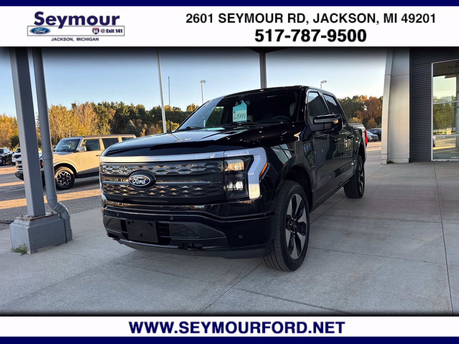Certified 2024 Ford F150 Lightning Platinum AWD/4WD image 1