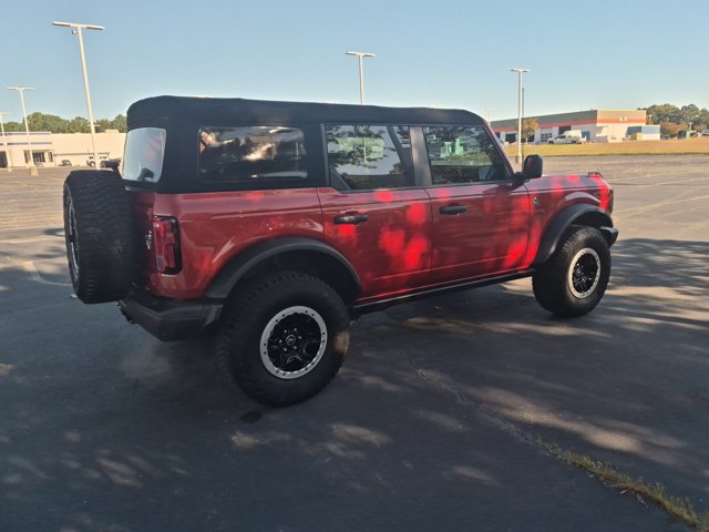 Certified 2022 Ford Bronco Black Diamond w/ Sasquatch Package AWD/4WD image 4