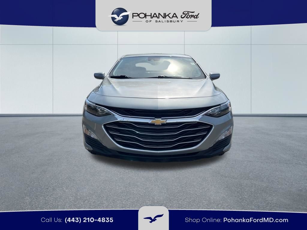 Used 2024 Chevrolet Malibu LT FWD image 3