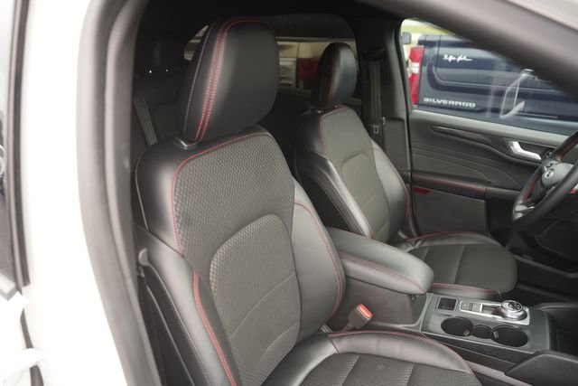 Certified 2023 Ford Escape ST-Line w/ Tech Pack #1 FWD image 19