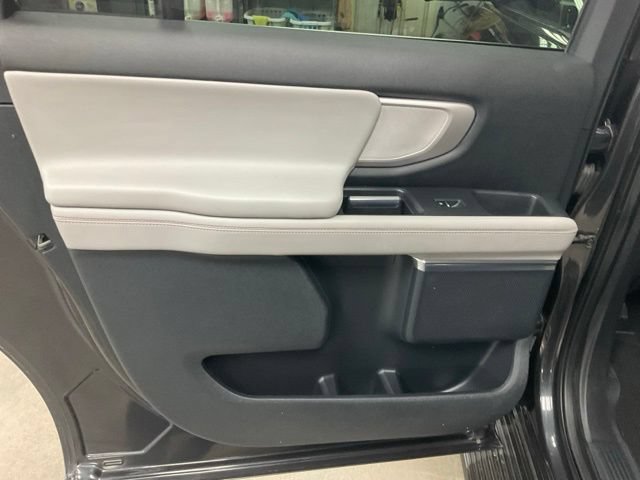 Certified 2025 Ford Expedition Max Active AWD/4WD image 13