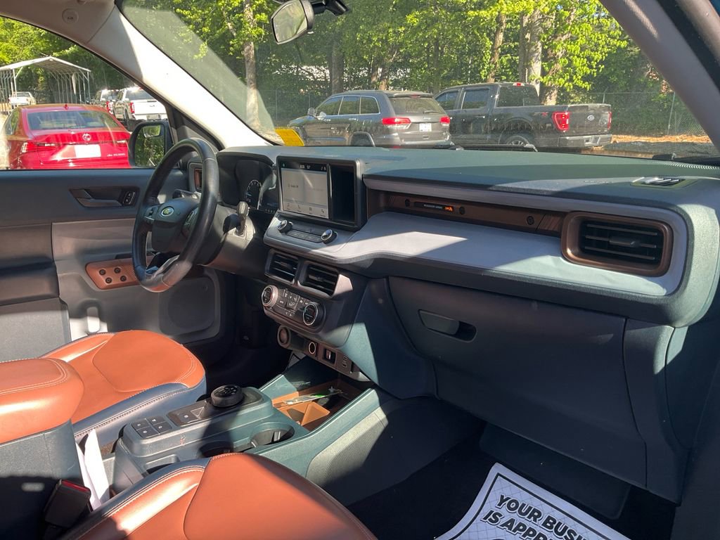 Certified 2022 Ford Maverick Lariat FWD image 11