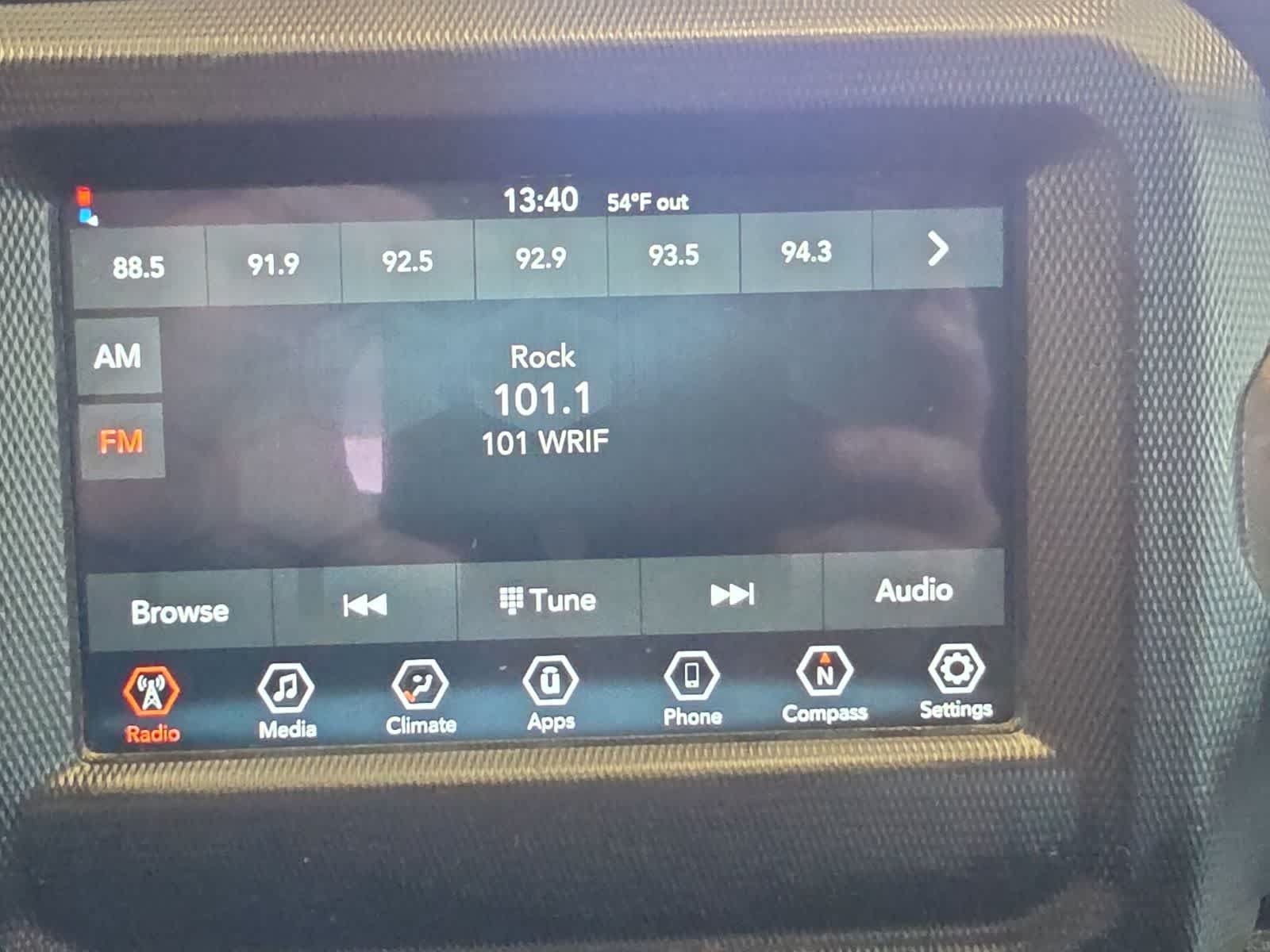 Used 2023 Jeep Wrangler Sport AWD/4WD image 22