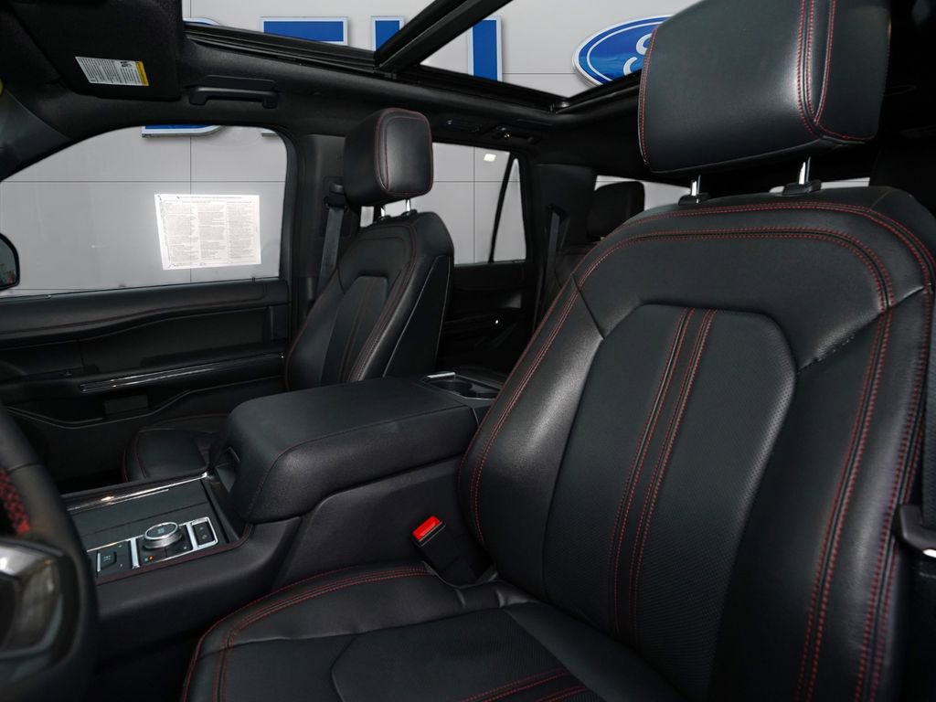 Certified 2022 Ford Expedition Max Limited image 32