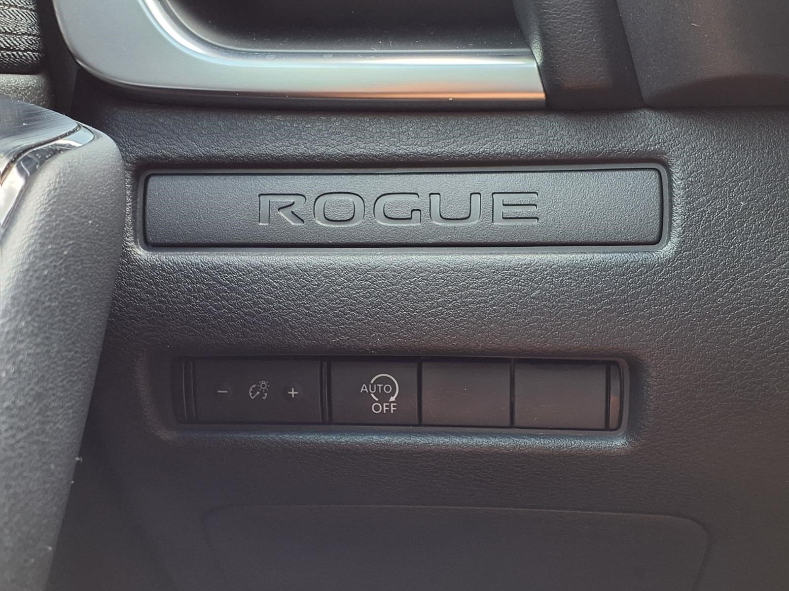 Used 2023 Nissan Rogue S FWD image 23