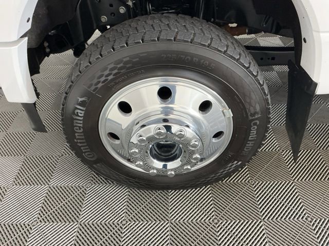 Certified 2025 Ford F450 Lariat w/ FX4 Off-Road Package image 32