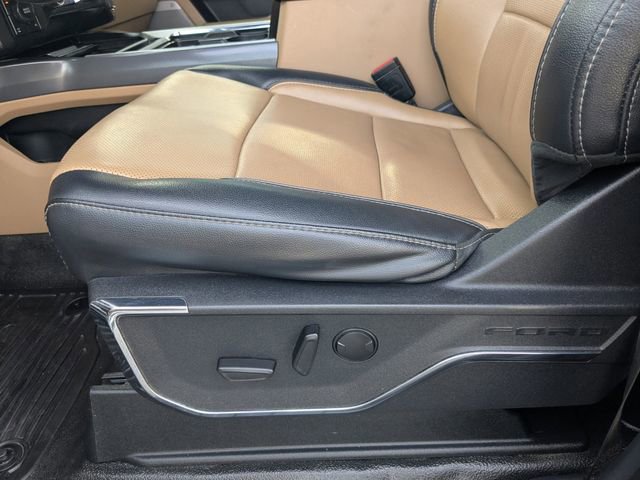 Certified 2024 Ford F350 Lariat w/ Black Appearance Package image 20