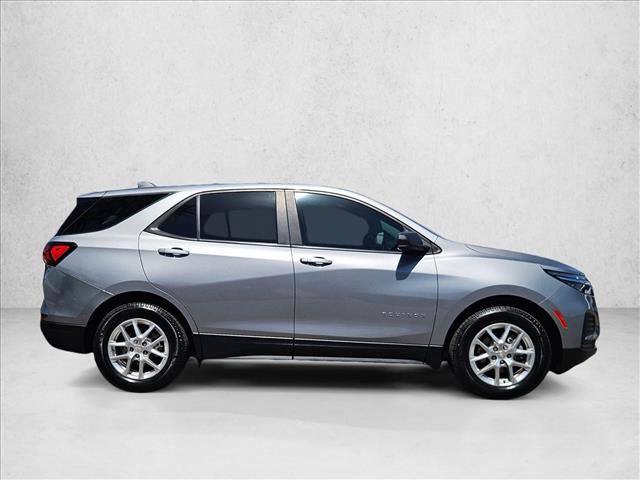 Used 2023 Chevrolet Equinox LS w/ LS Convenience Package FWD video 4
