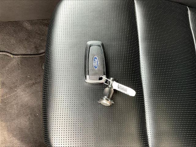 Certified 2025 Ford Escape Platinum AWD/4WD image 36