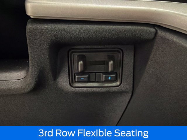 Certified 2025 Ford Expedition Active AWD/4WD image 30