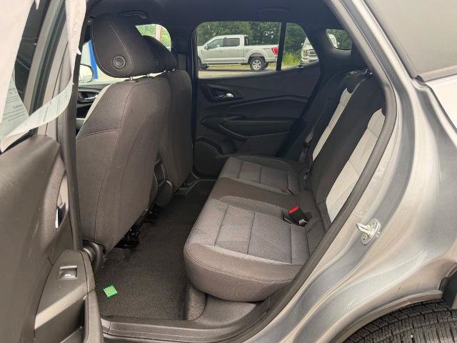 Used 2025 Chevrolet Trax RS FWD image 15