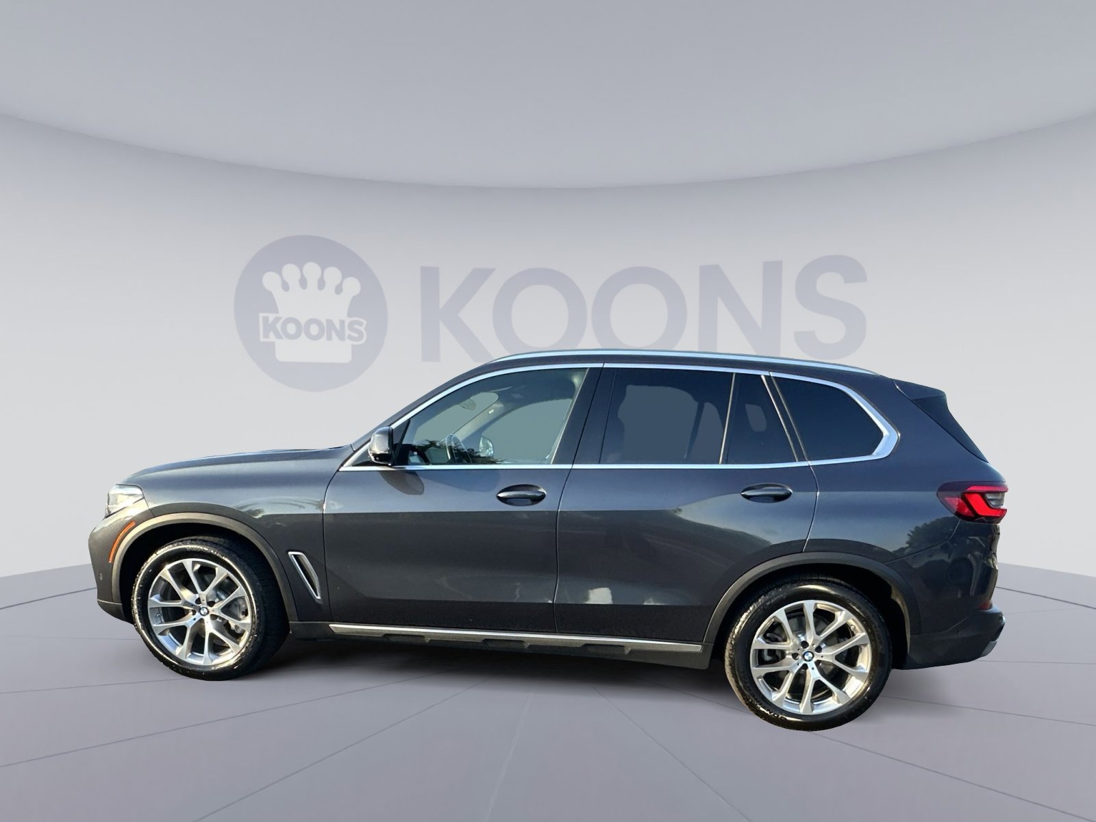 Used 2022 BMW X5 xDrive40i AWD/4WD image 13