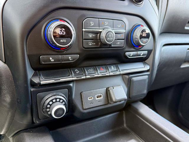 Used 2022 Chevrolet Silverado 1500 LT Trail Boss w/ LPO, Dark Essentials Package image 29