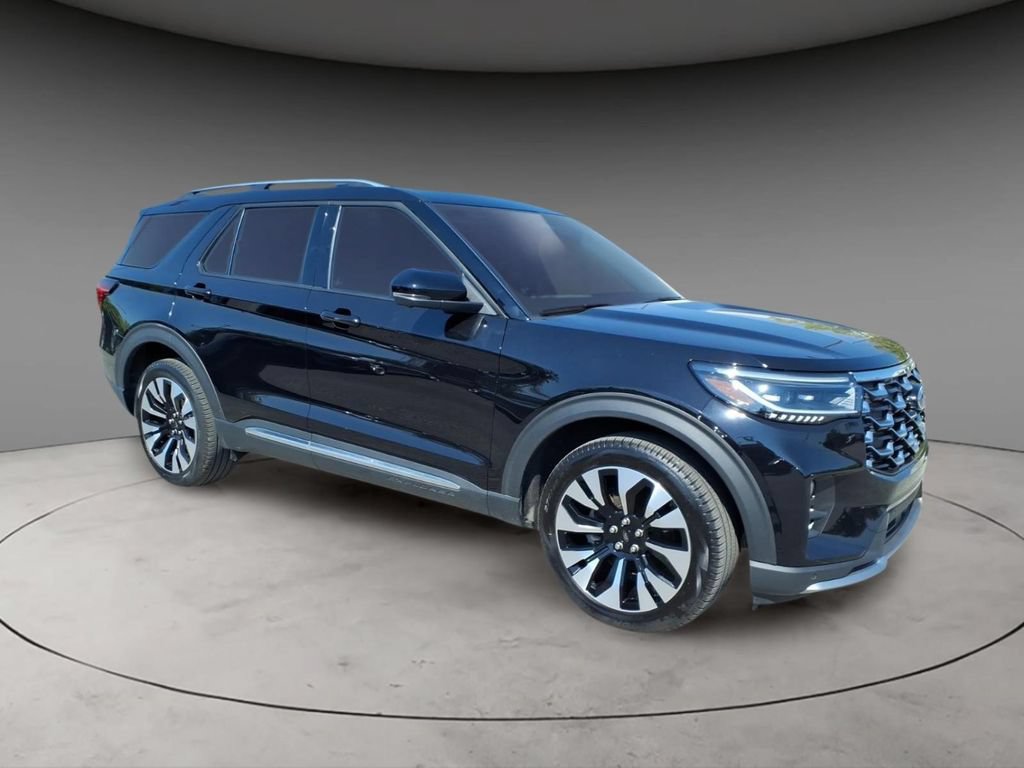Certified 2025 Ford Explorer Platinum w/ LUX Leather Package AWD/4WD image 5