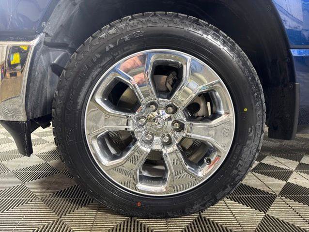Used 2023 RAM 1500 Big Horn AWD/4WD image 9