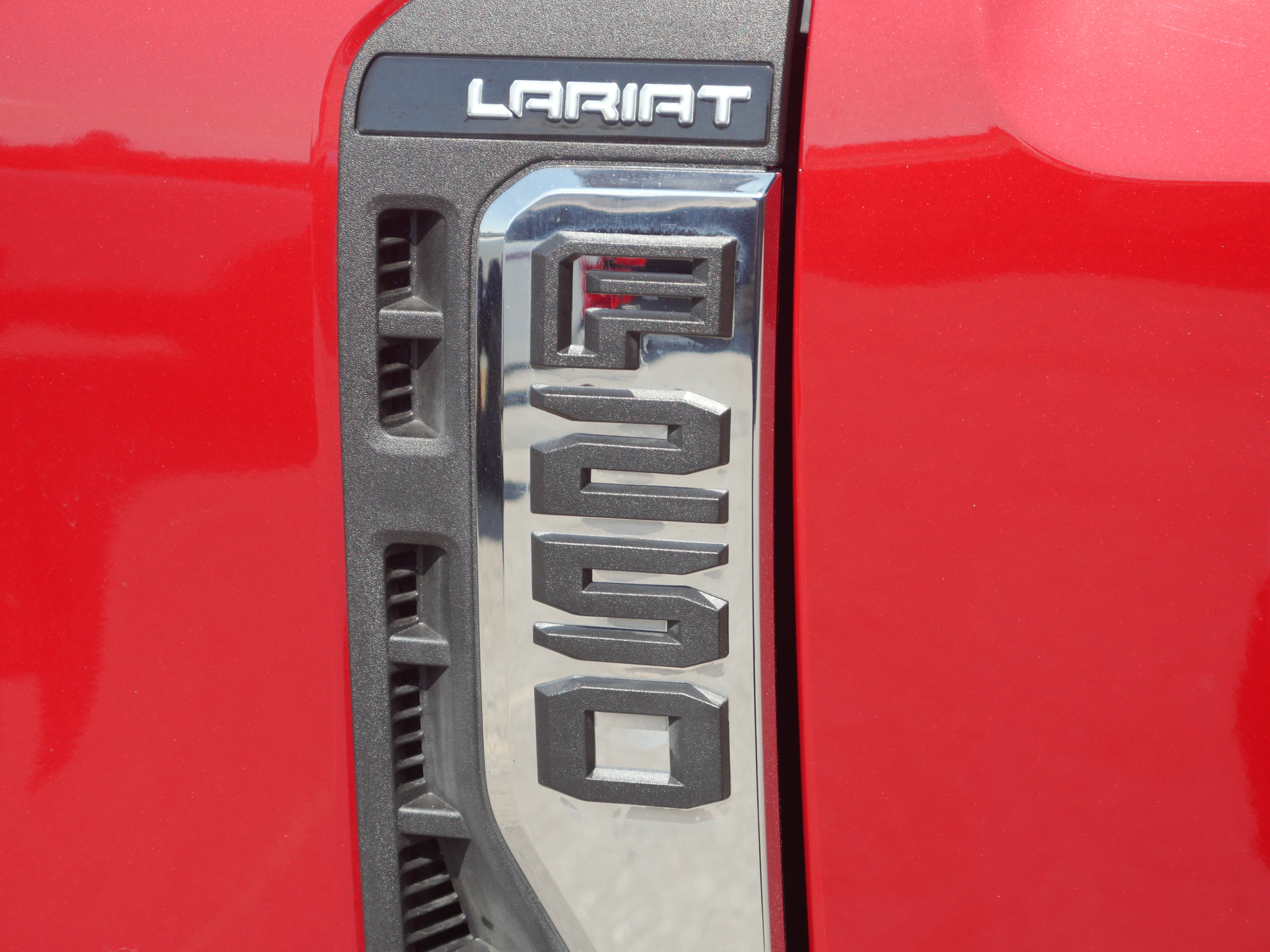 Certified 2024 Ford F250 Lariat w/ Lariat Ultimate Package AWD/4WD image 21