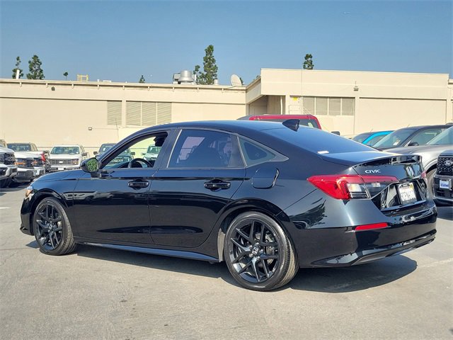 Used 2022 Honda Civic Sport image 3