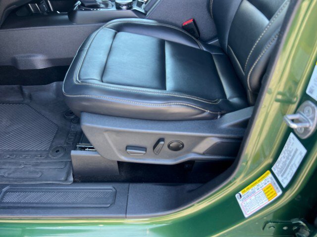 Certified 2025 Ford Bronco Badlands AWD/4WD image 8