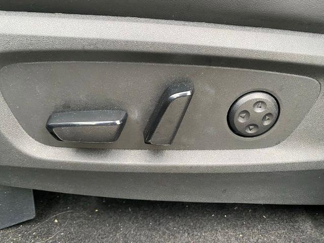 Used 2025 INFINITI QX60 Pure FWD image 15