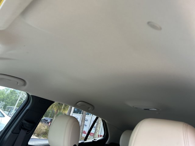 Used 2023 Buick Encore GX Preferred w/ Cold Weather Comfort Package FWD image 24