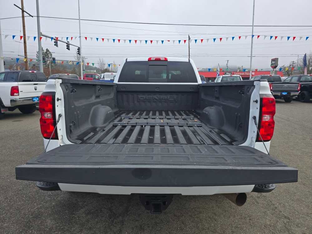 Used 2019 GMC Sierra 3500 Denali w/ Duramax Plus Package image 19