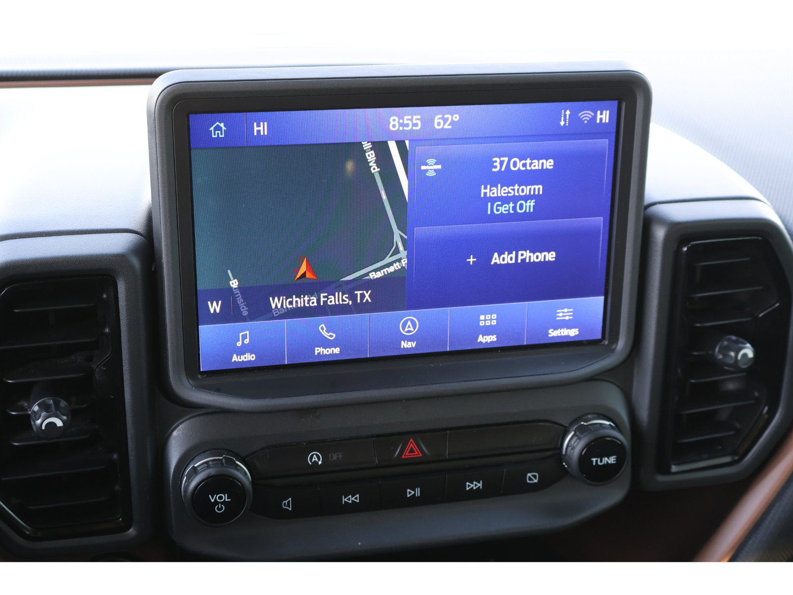 Certified 2023 Ford Bronco Sport Outer Banks w/ Tech Package AWD/4WD image 26