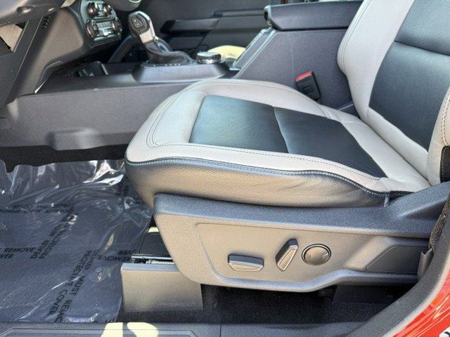 Certified 2024 Ford Bronco Wildtrak AWD/4WD image 11