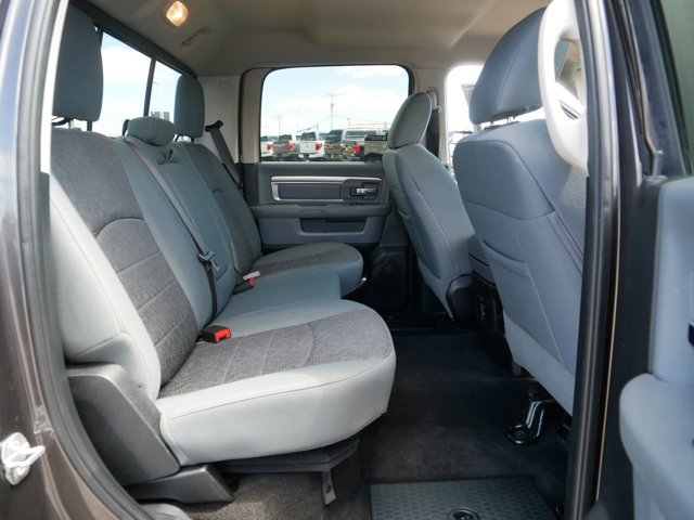 Used 2017 RAM 2500 Big Horn w/ Sport Appearance Group AWD/4WD image 18