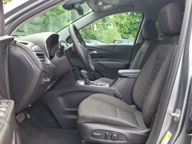 Used 2024 Chevrolet Equinox LT FWD image 17