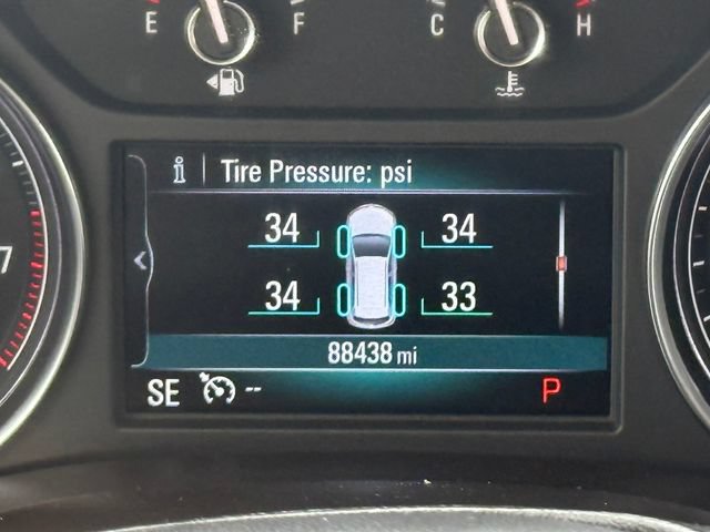 Used 2019 Buick Enclave Essence FWD image 33