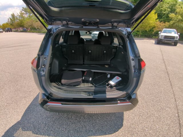 Used 2026 Toyota RAV4 SE AWD/4WD image 23