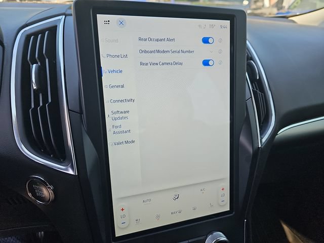 Certified 2024 Ford Edge Titanium AWD/4WD image 19