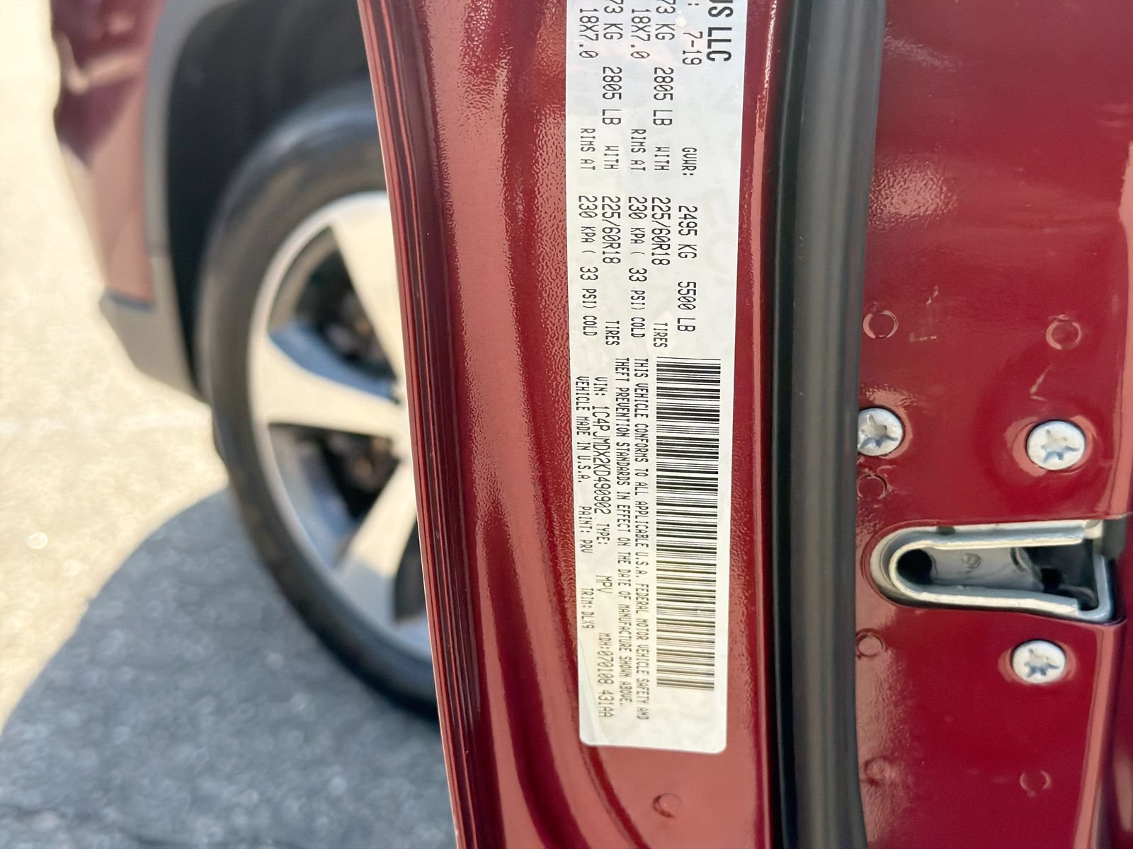 Used 2019 Jeep Cherokee Limited AWD/4WD image 38