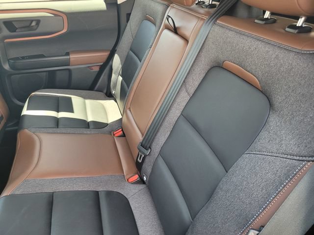 Certified 2022 Ford Bronco Sport Outer Banks w/ Tech Package AWD/4WD image 13
