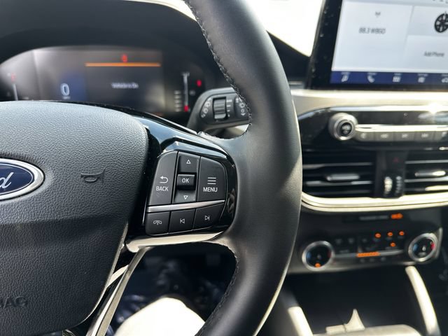 Certified 2024 Ford Escape Active AWD/4WD image 29