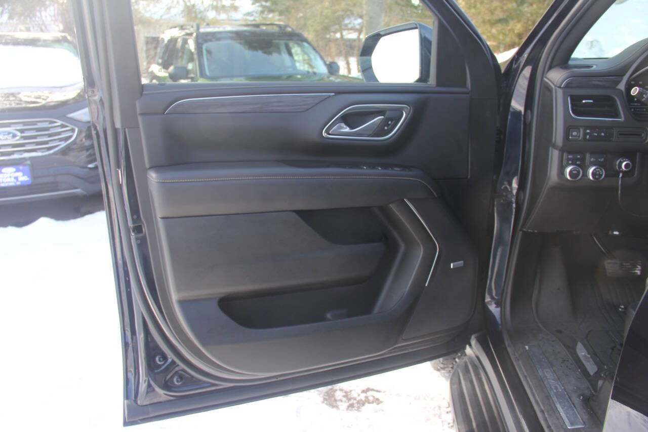 Used 2023 GMC Yukon XL SLT image 33