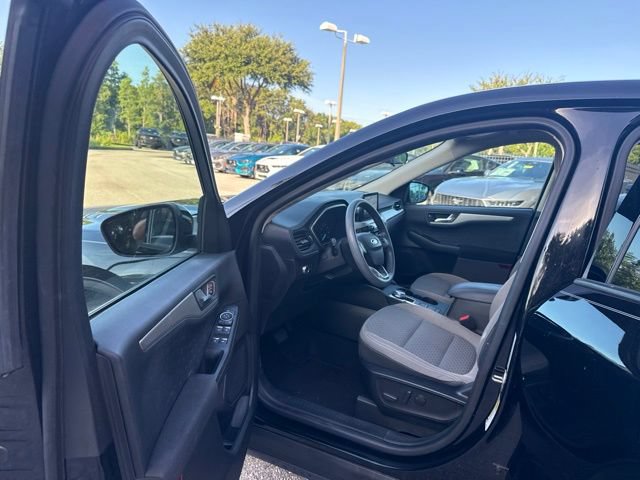 Certified 2020 Ford Escape SE FWD image 13