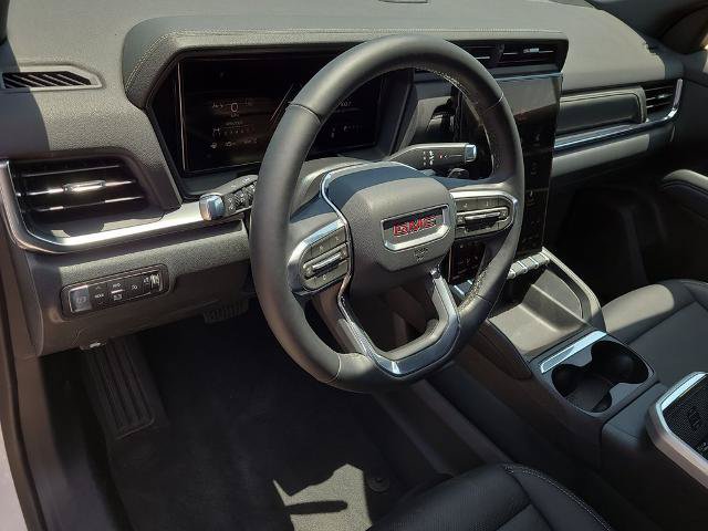 Used 2026 GMC Terrain Elevation w/ Elevation Premium Package AWD/4WD image 23