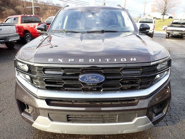 Certified 2025 Ford Expedition Max Platinum image 8