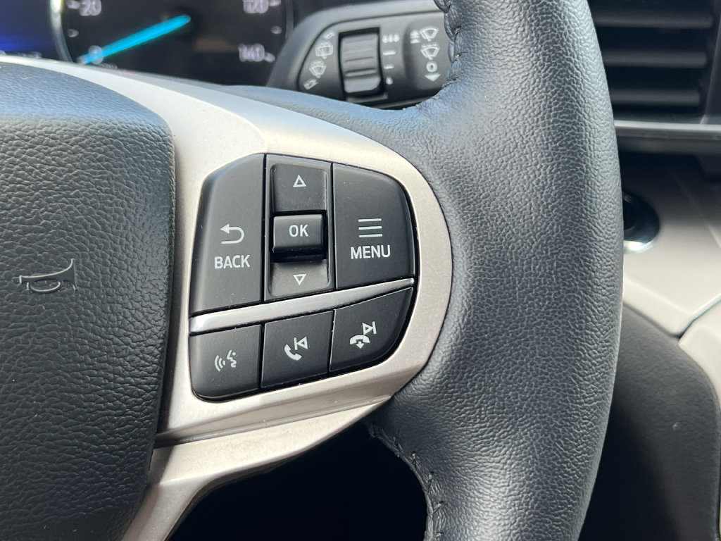 Certified 2023 Ford Explorer XLT w/ Equipment Group 202A AWD/4WD image 22