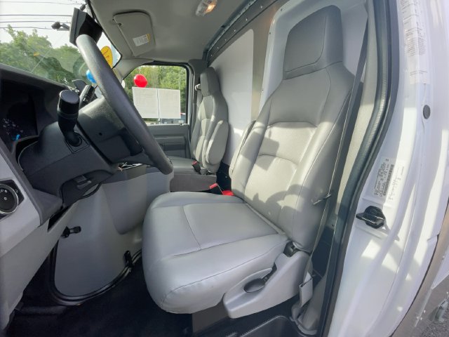 Certified 2024 Ford E-350 and Econoline 350 Super Duty w/ Power Windows & Locks Group RWD image 30