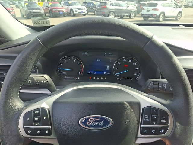 Certified 2023 Ford Explorer XLT w/ Equipment Group 202A AWD/4WD image 19