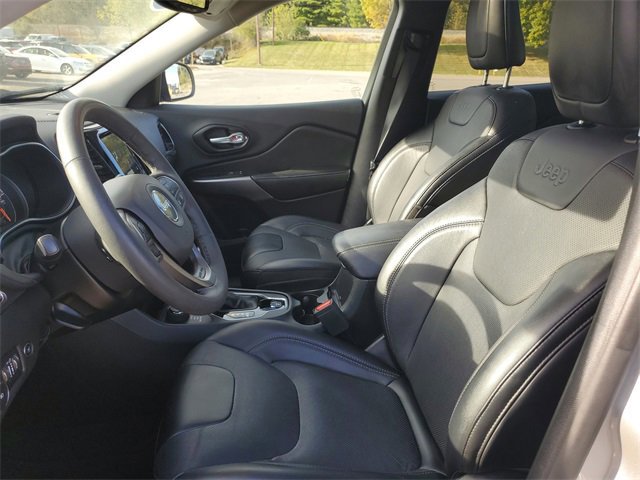 Used 2022 Jeep Cherokee Limited image 12