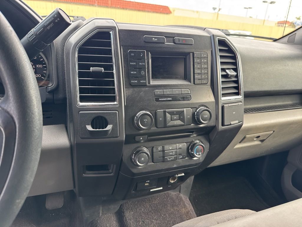 Certified 2017 Ford F150 XLT RWD image 10