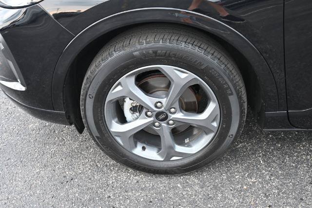 Certified 2024 Ford Escape ST-Line w/ Tech Pack #1 AWD/4WD image 15