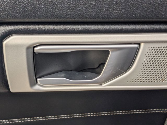 Certified 2022 Ford Explorer Limited w/ Limited Technology Package image 31