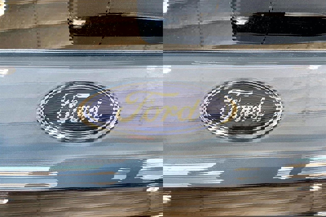 Certified 2025 Ford Explorer ST image 32