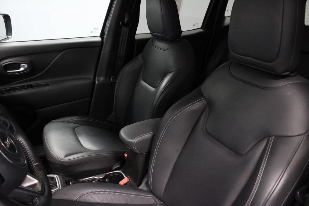 Used 2022 Jeep Renegade Limited AWD/4WD image 26