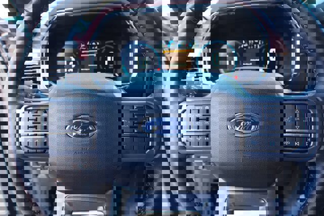 Certified 2023 Ford F150 Lariat w/ Equipment Group 502A High image 21